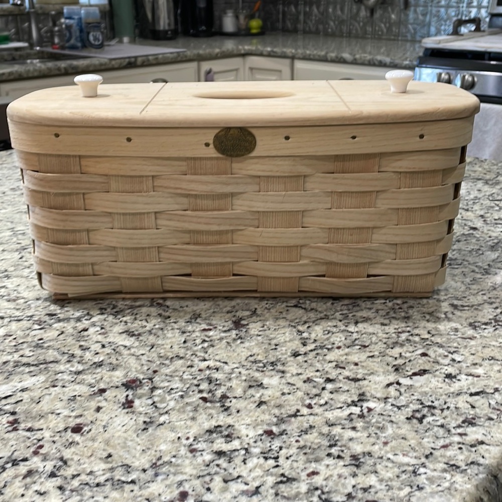 Authentic peterboro basket and lid